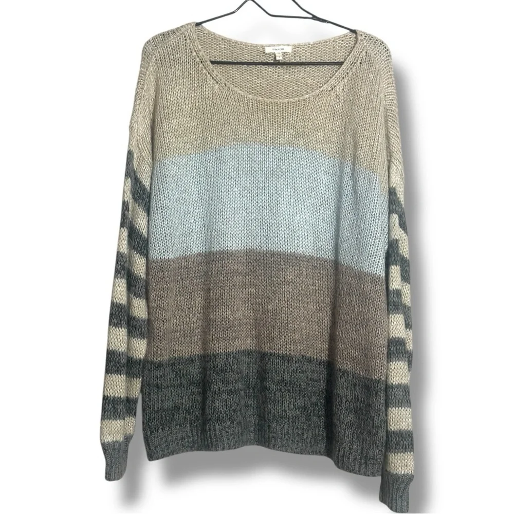 Maurices Elegant Colorblock Blue/Gray/Tan Lightweight Loose Fit Women's Sweater